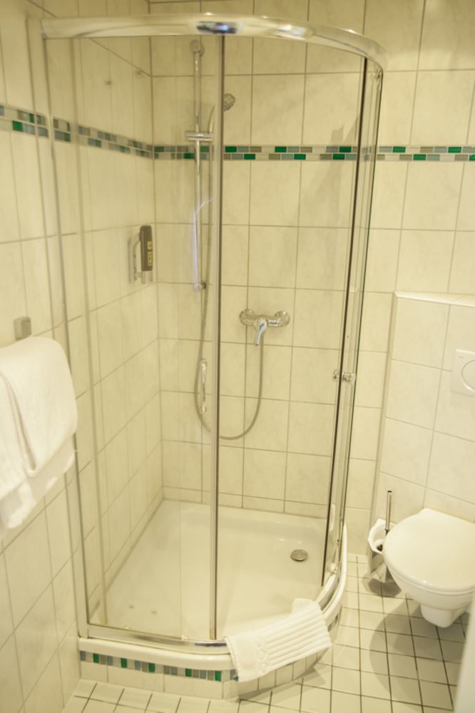 Hotel Pension Wiesenau Salzhausen Esterno foto